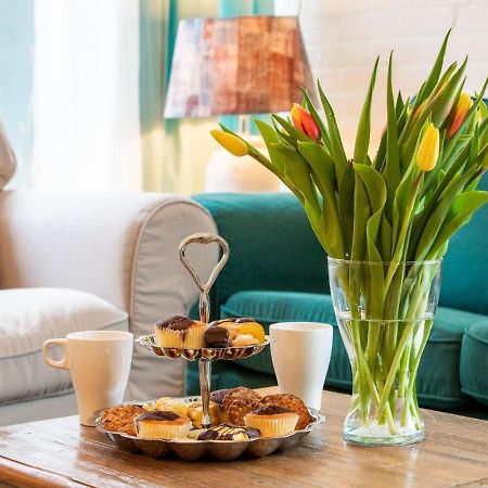 Endearing Holiday Home In Noordwijkerhout With Garden Bbq Exteriör bild