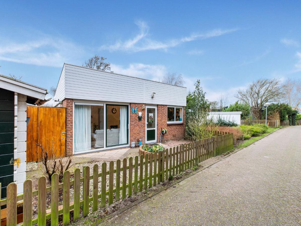 Endearing Holiday Home In Noordwijkerhout With Garden Bbq Exteriör bild