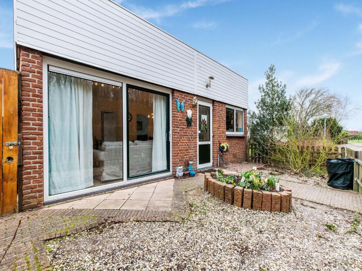 Endearing Holiday Home In Noordwijkerhout With Garden Bbq Exteriör bild