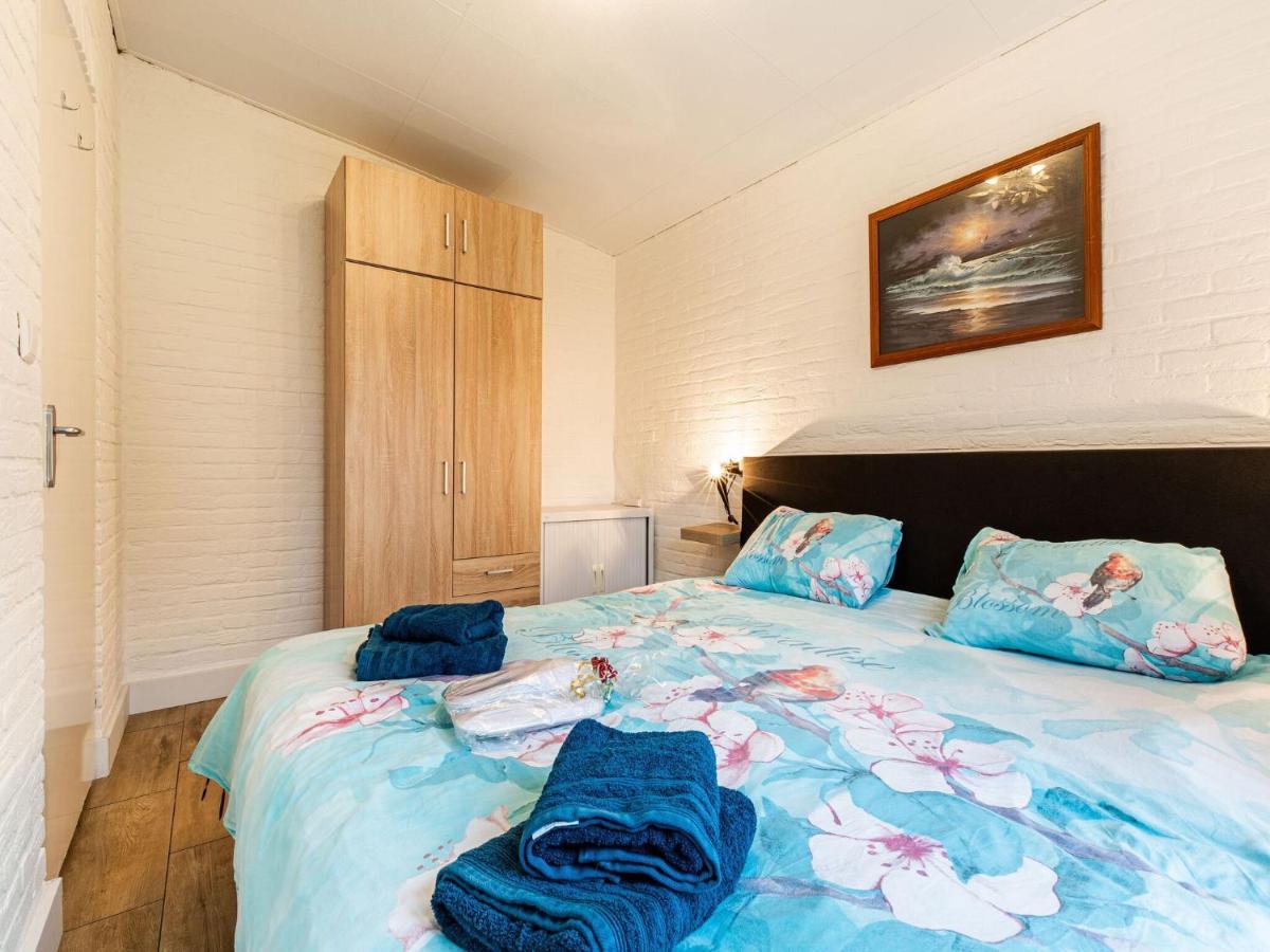 Endearing Holiday Home In Noordwijkerhout With Garden Bbq Exteriör bild